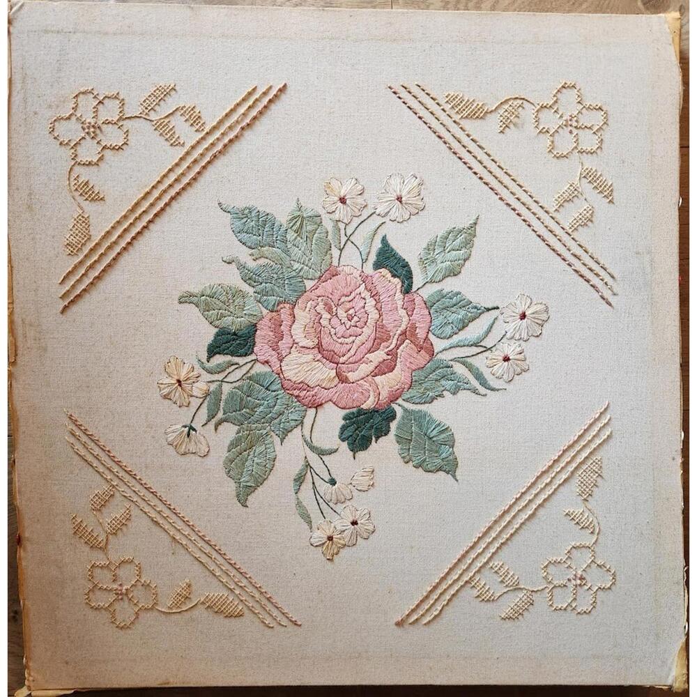 Vintage Crewel Needlepoint Cross Stitch Floral Rose MCM Cottagecore 18x18"